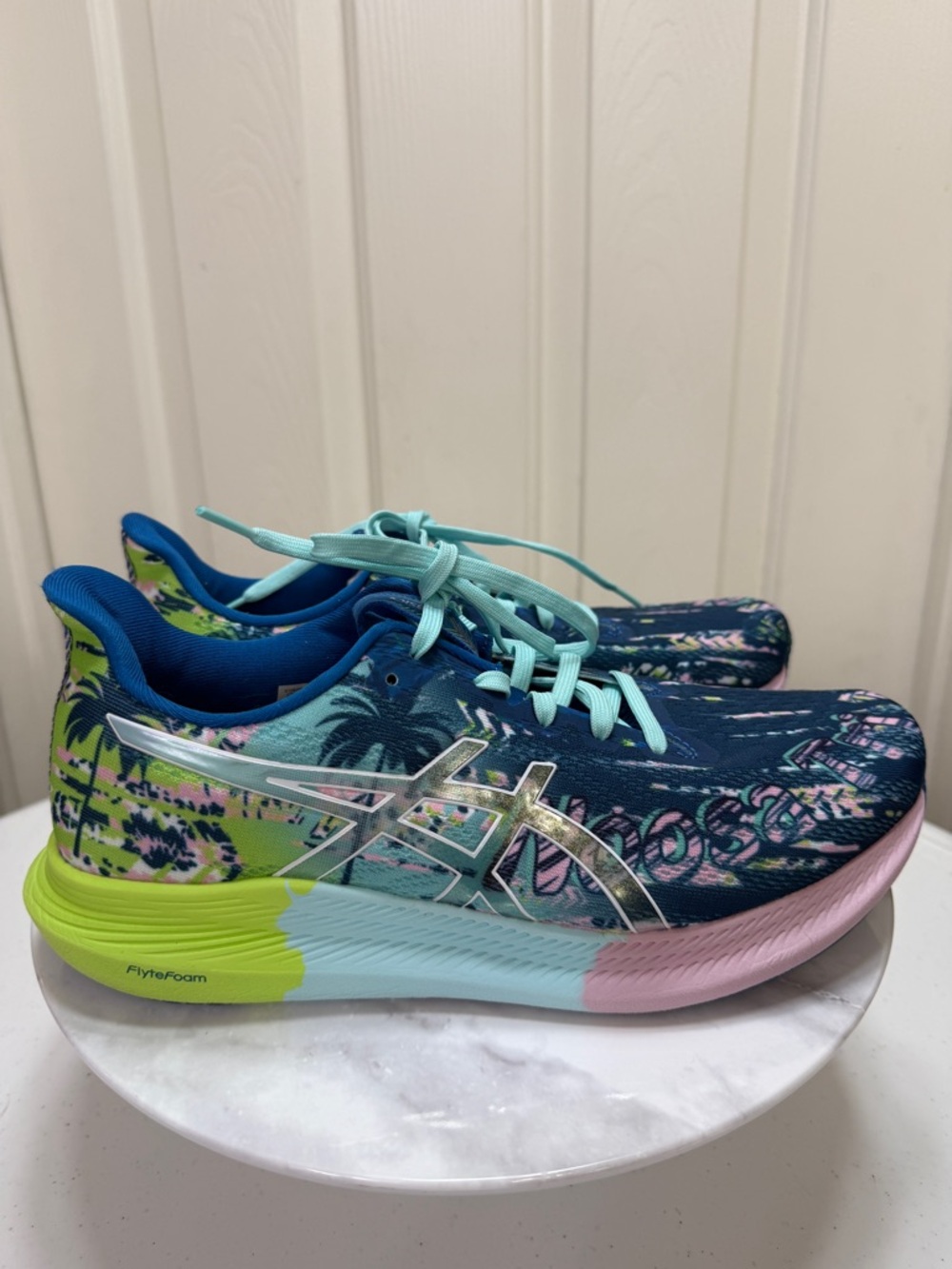 ASICS Navy Turquoise Lime Pink Floral Running Noosa TriTropical - Lake Drive 9.5